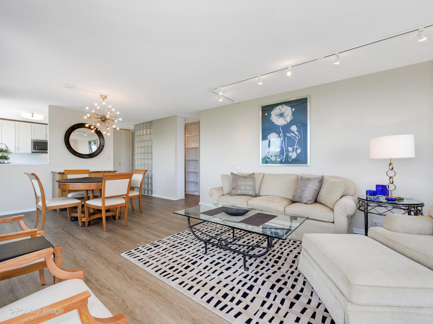 2020 N Lincoln Park West Unit: 5F