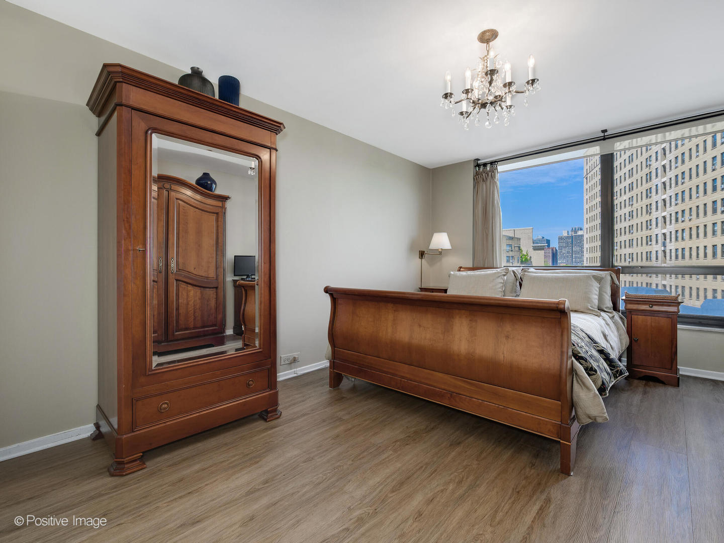 2020 N Lincoln Park West Unit: 5F