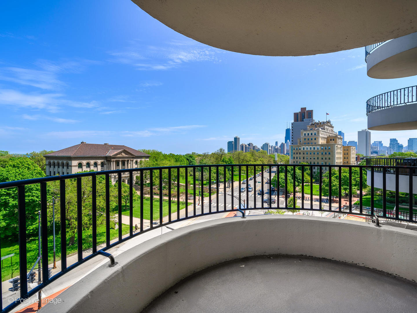 2020 N Lincoln Park West Unit: 5F