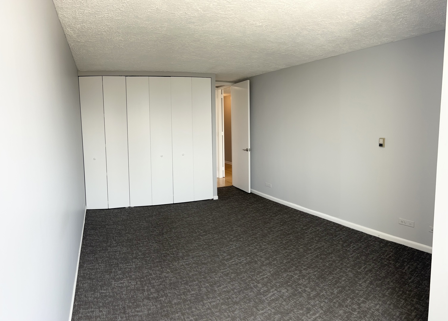 720 W Gordon Terrace Unit: 17B