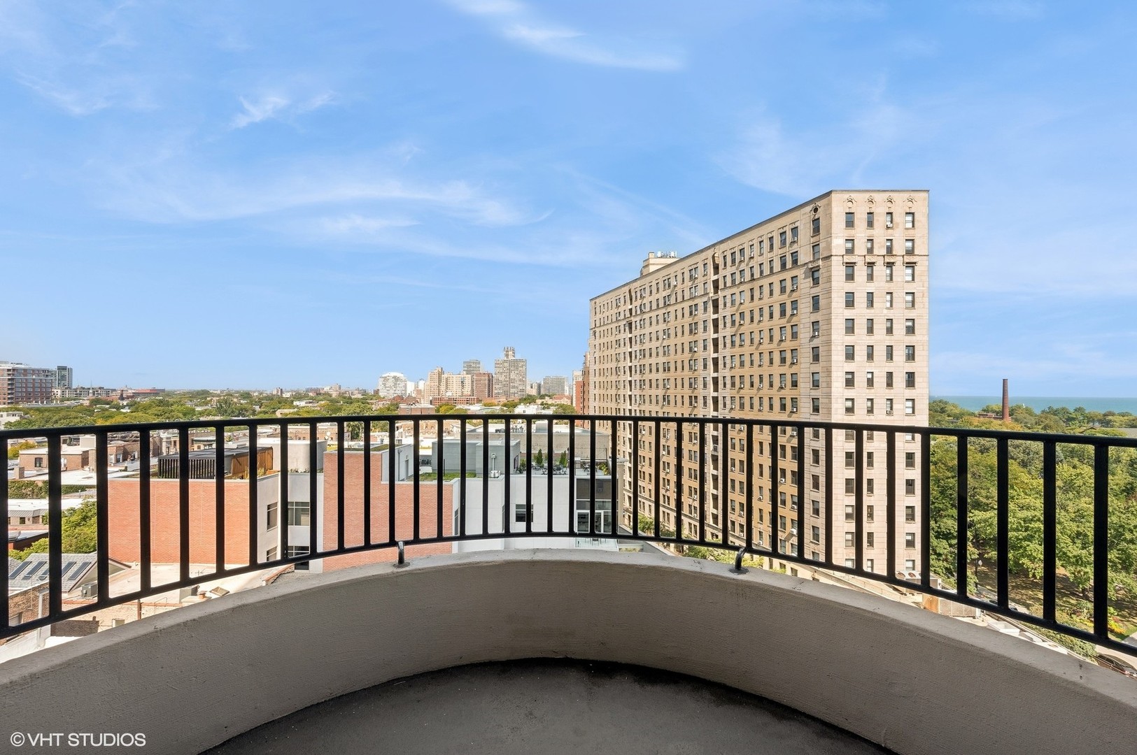 2020 N Lincoln Park West Unit: 10C