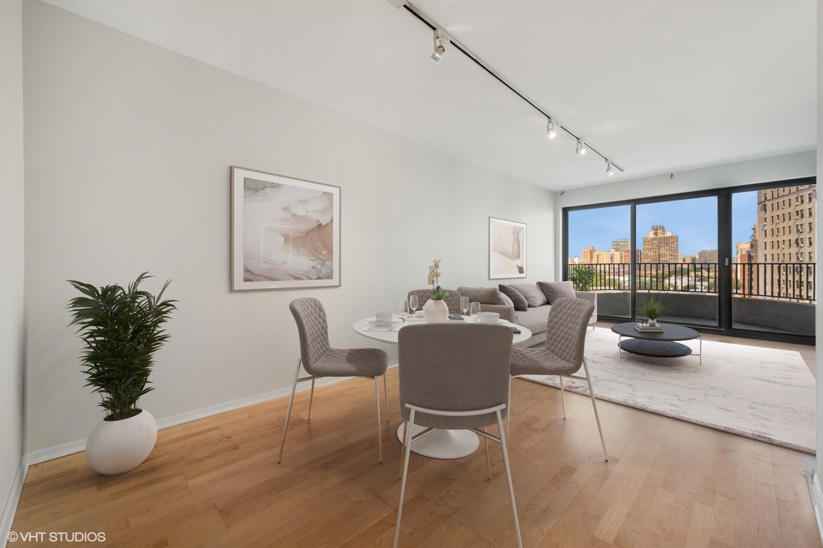 2020 N Lincoln Park West Unit: 10C