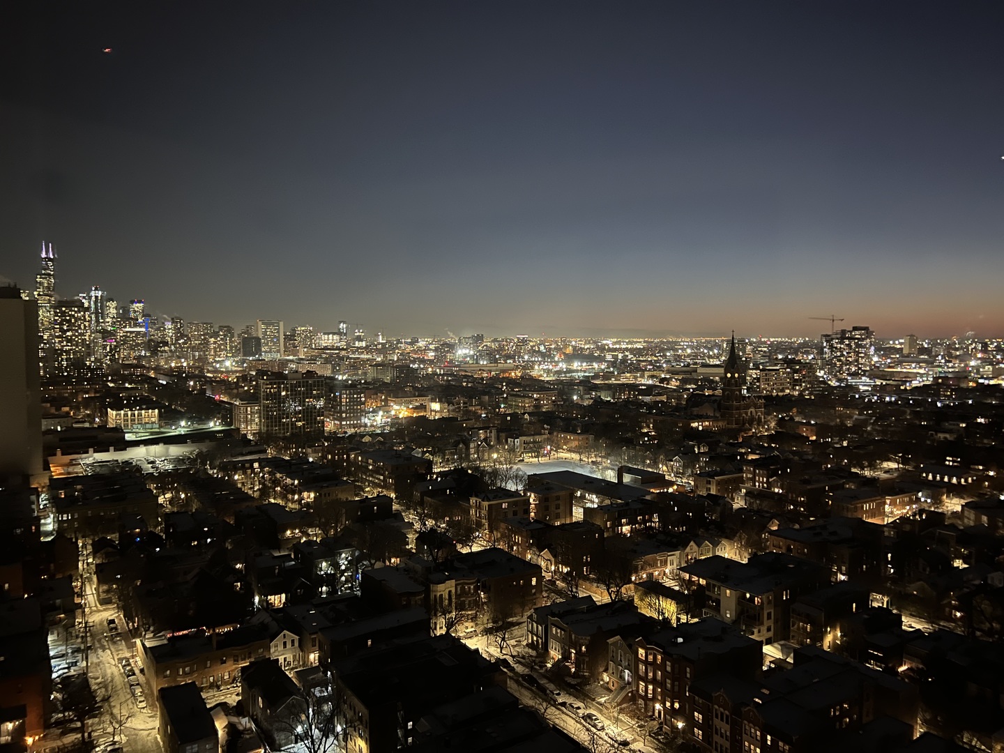 1850 N CLARK Street Unit: 2004