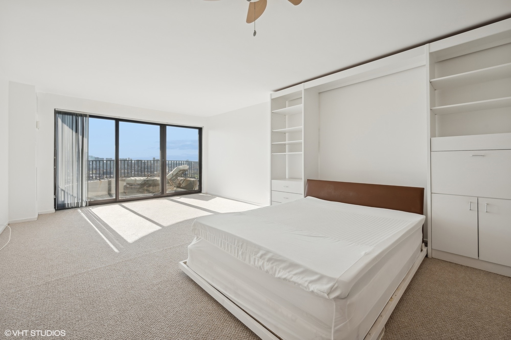 2020 N Lincoln Park West Unit: 36L