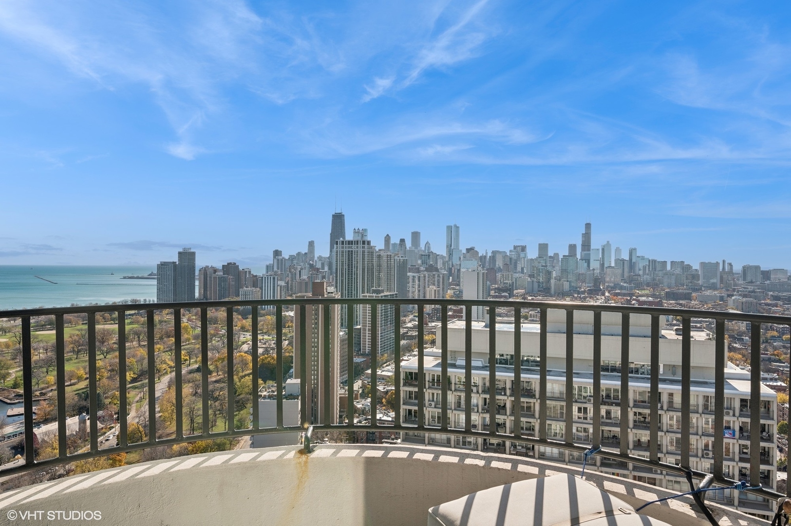 2020 N Lincoln Park West Unit: 36L