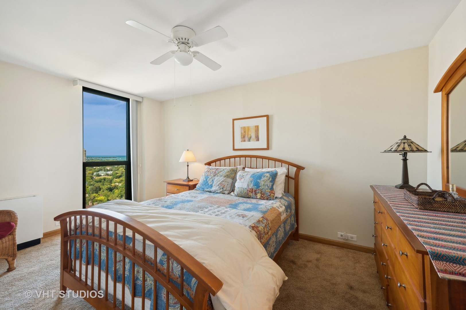 1850 N Clark Street Unit: 3002
