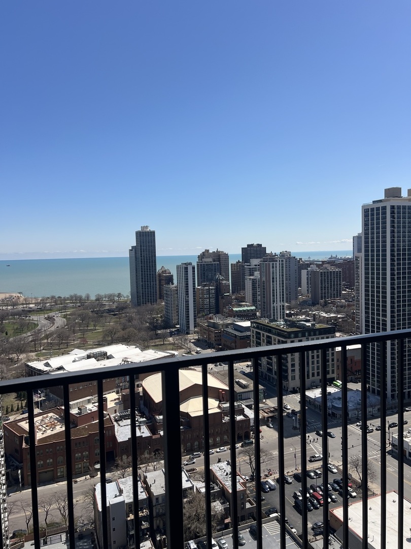 1636 N Wells Street Unit: 3409