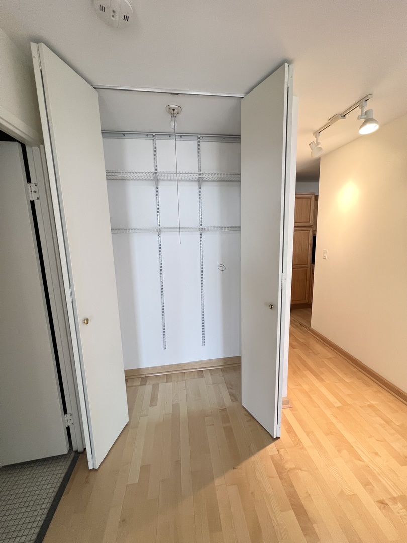 1636 N Wells Street Unit: 3409