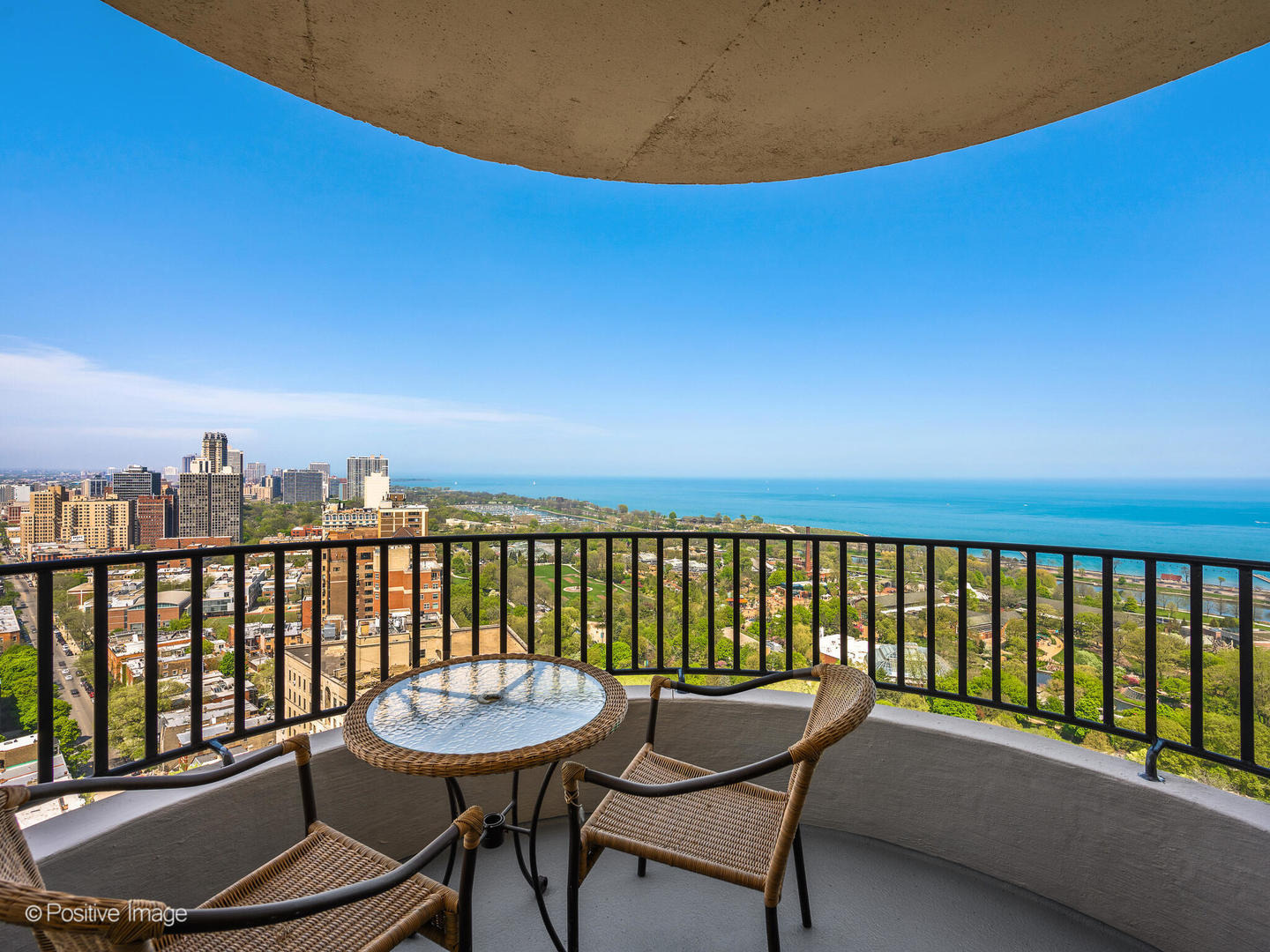 2020 N Lincoln Park West Unit: 31DE