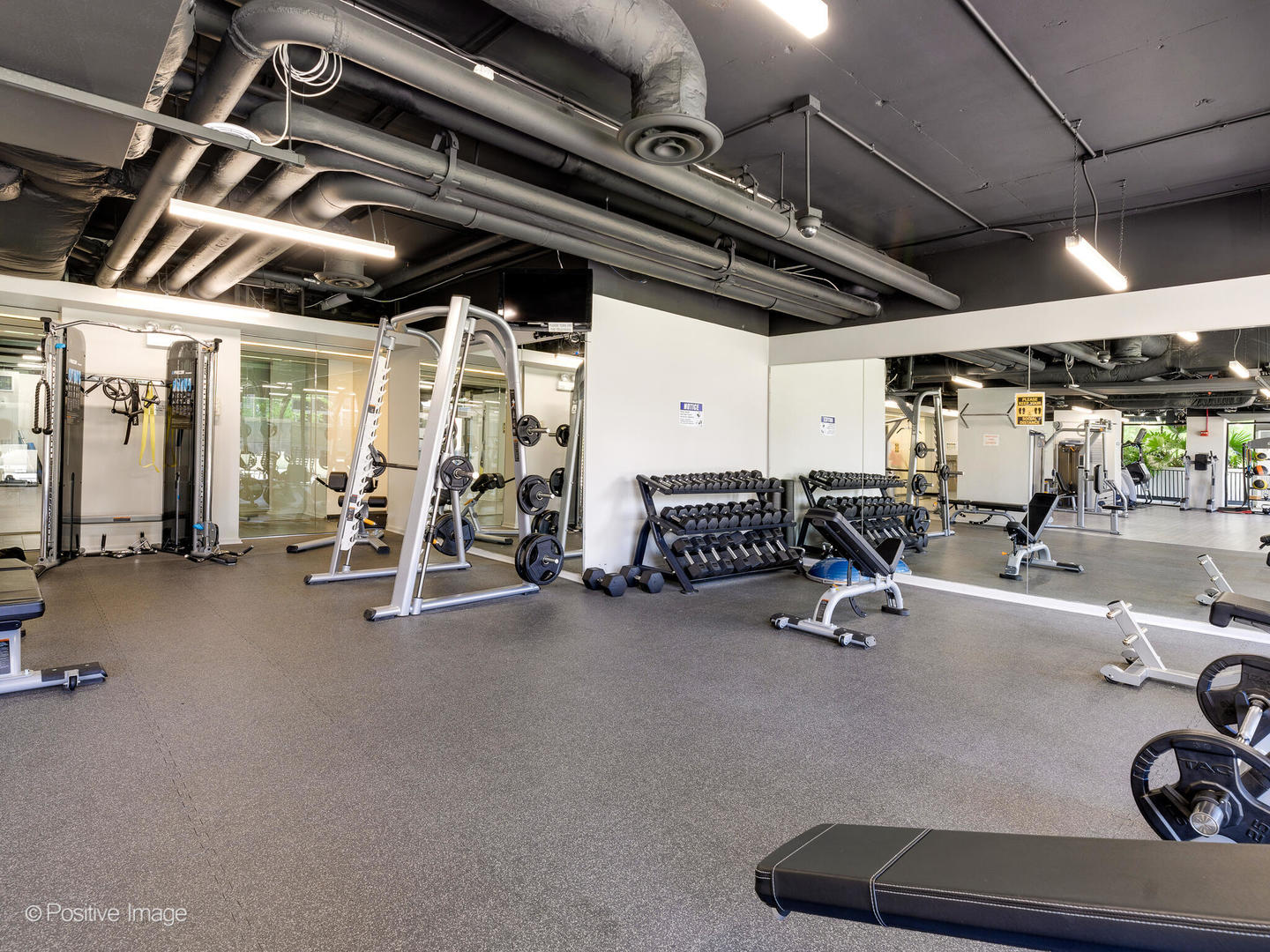 2020 N Lincoln Park West Unit: 31DE