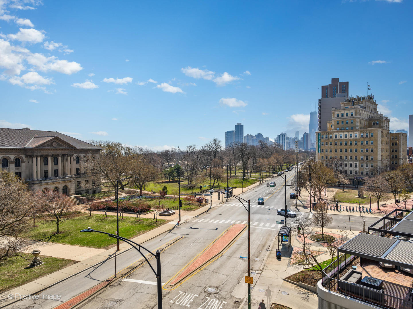 2020 N LINCOLN PARK WEST Unit: 4F