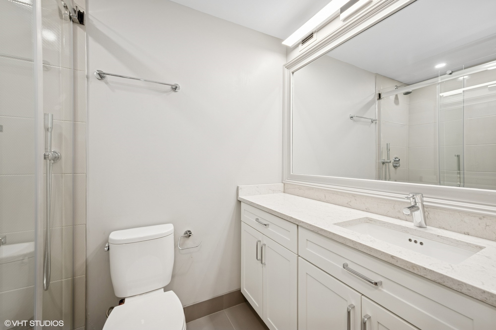 2020 N Lincoln Park West Unit: 30L