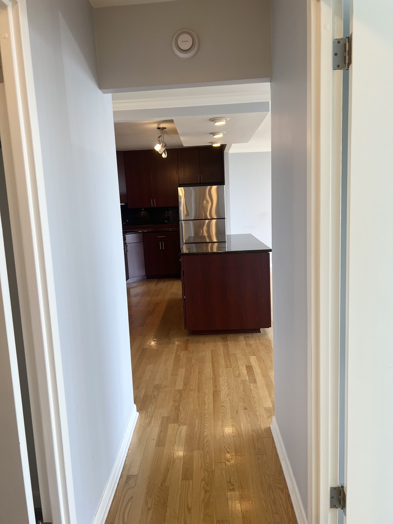 2800 N Lake Shore Drive Unit: 2610