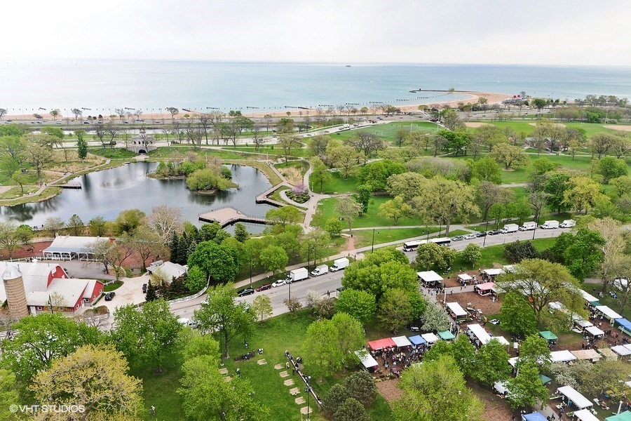 1850 N Clark Street Unit: 1501