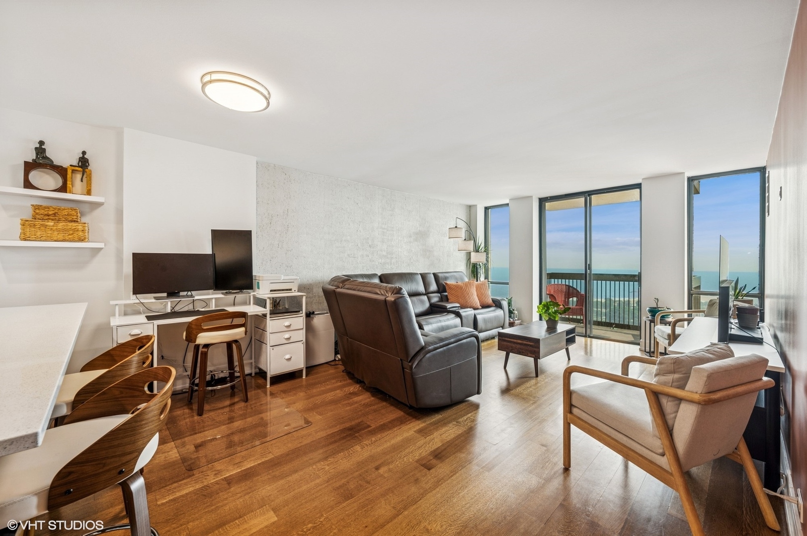 1660 N LaSalle Drive Unit: 2707