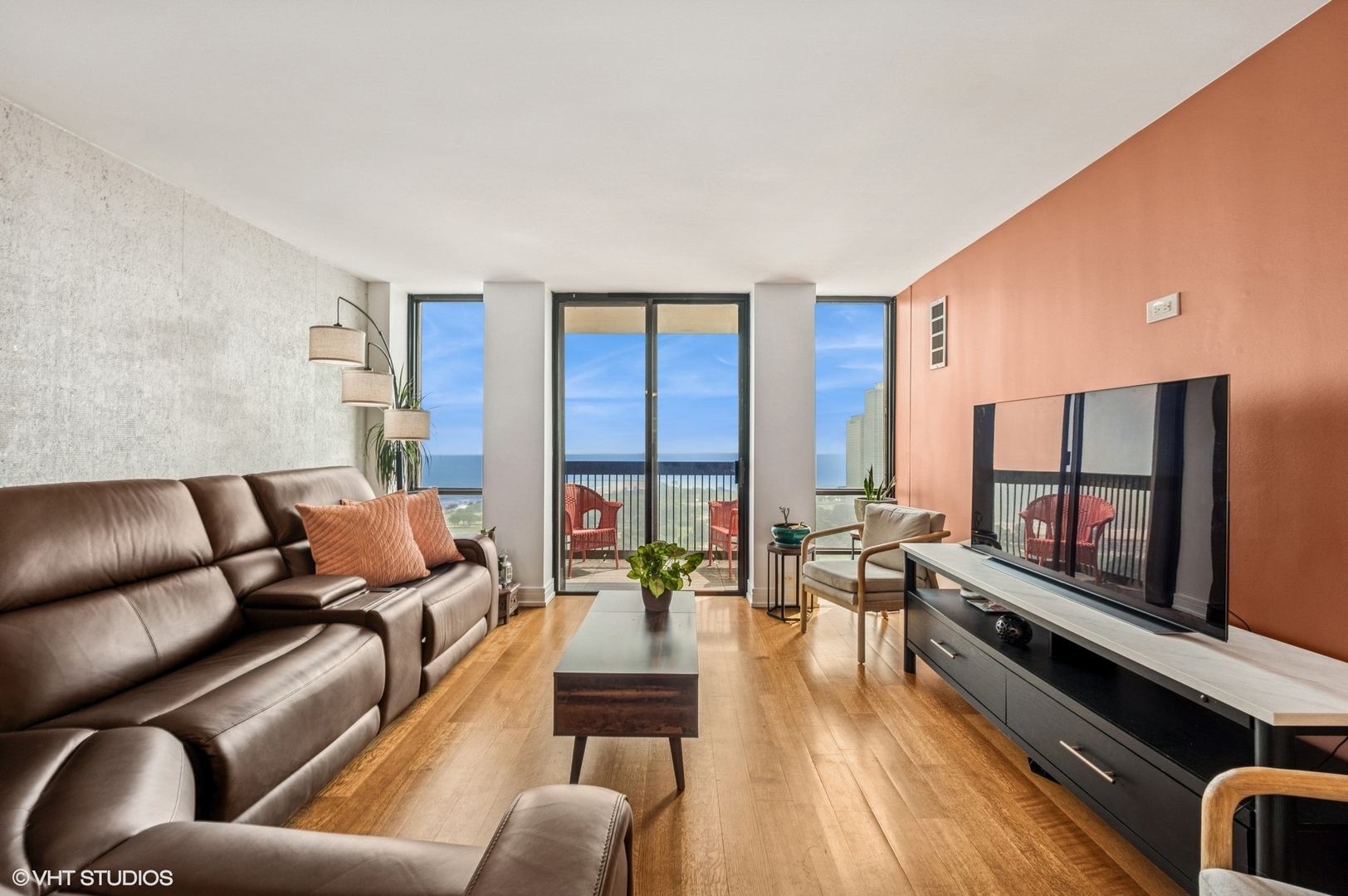 1660 N LaSalle Drive Unit: 2707