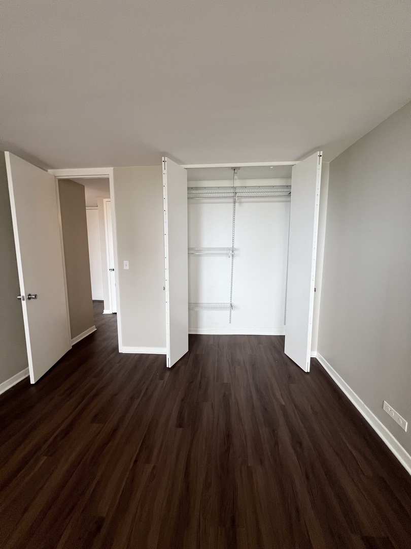 2626 N Lakeview Avenue Unit: 1509