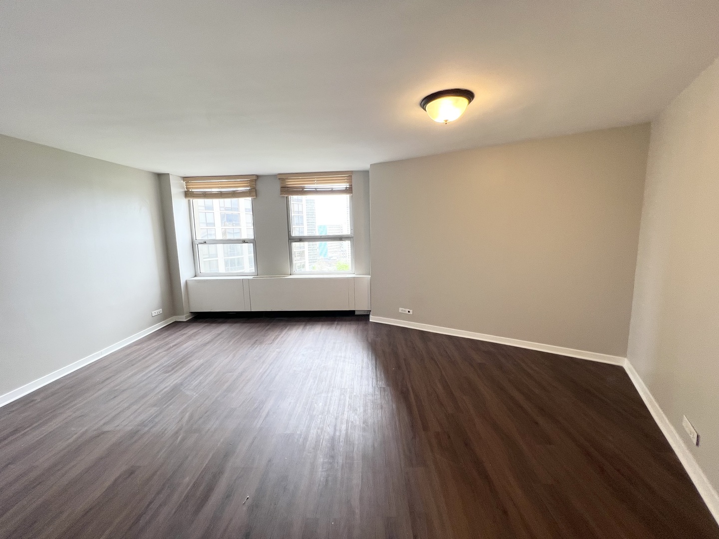 2626 N Lakeview Avenue Unit: 1509