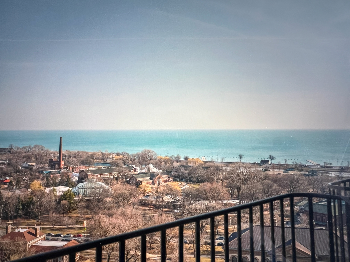 1960 N Lincoln Park West Unit: 1502