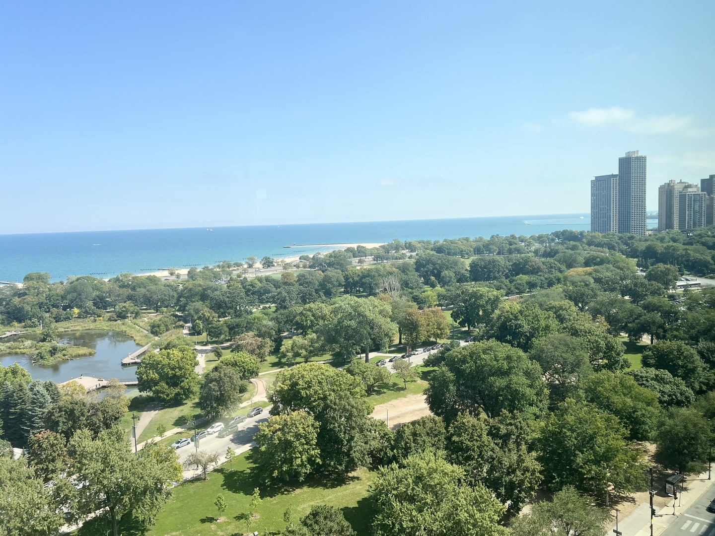 1850 N CLARK Street Unit: 2008