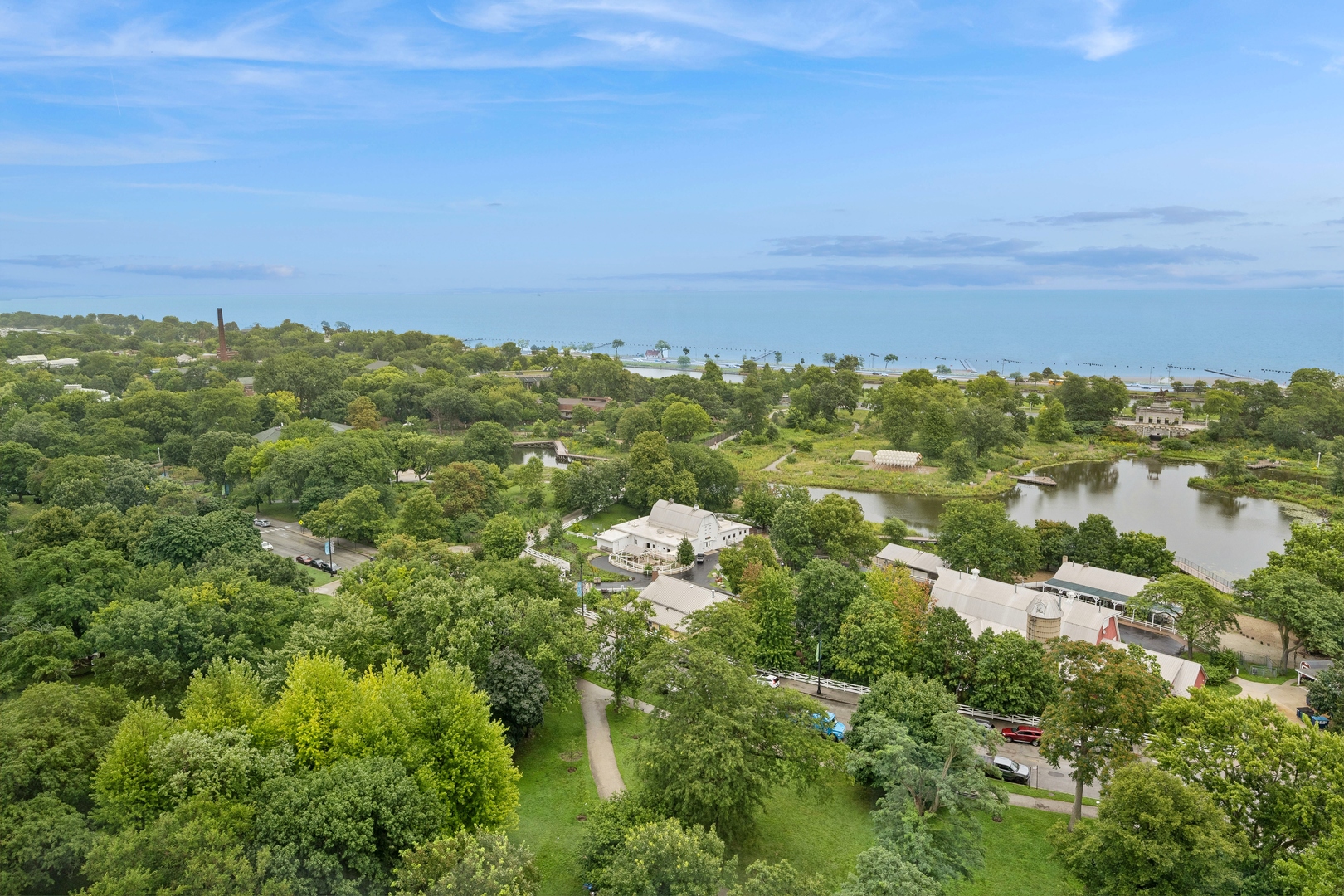 1850 N Clark Street Unit: 2202