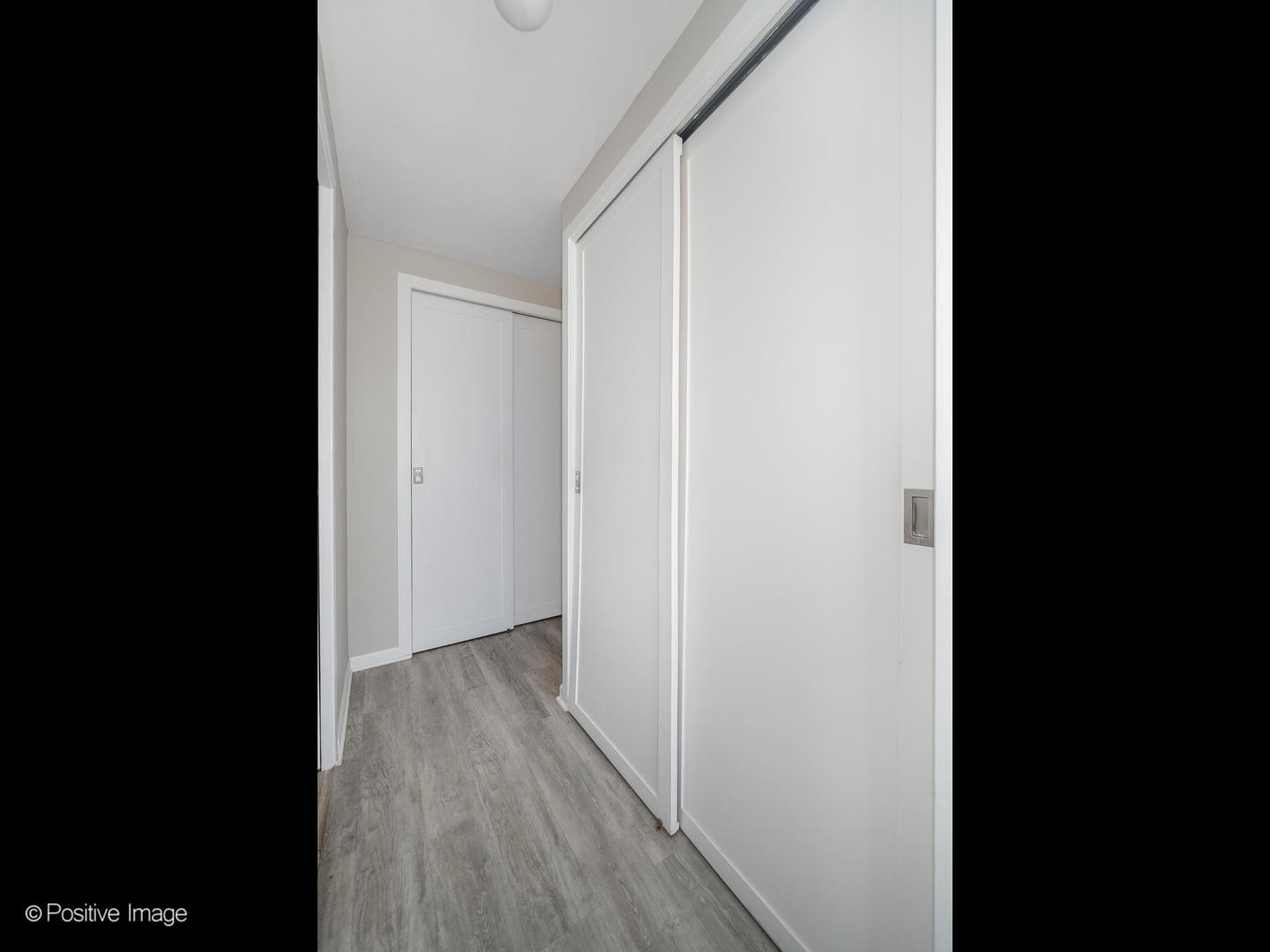 1660 N LASALLE Drive Unit: 2606