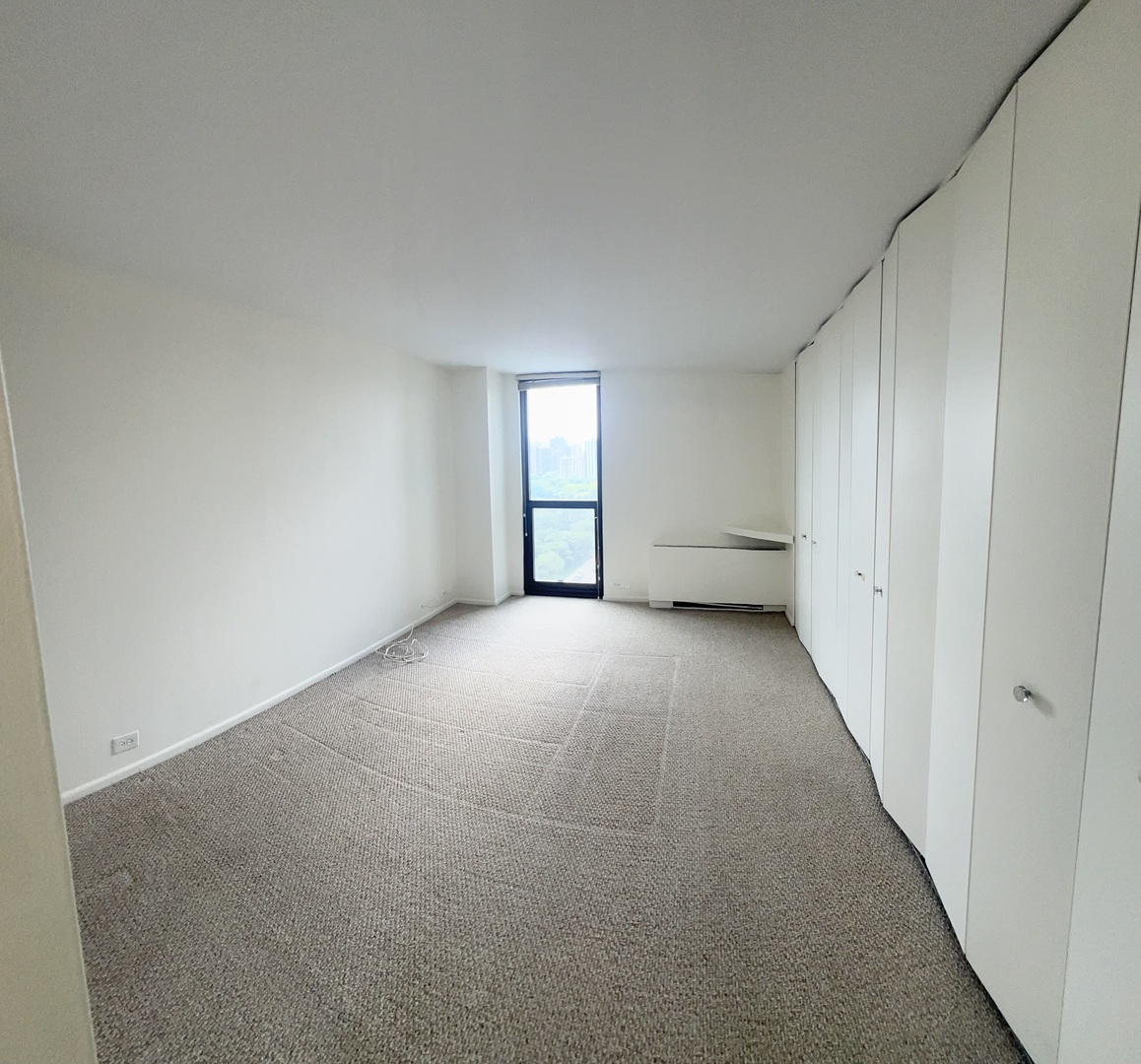 1850 N Clark Street Unit: 1608