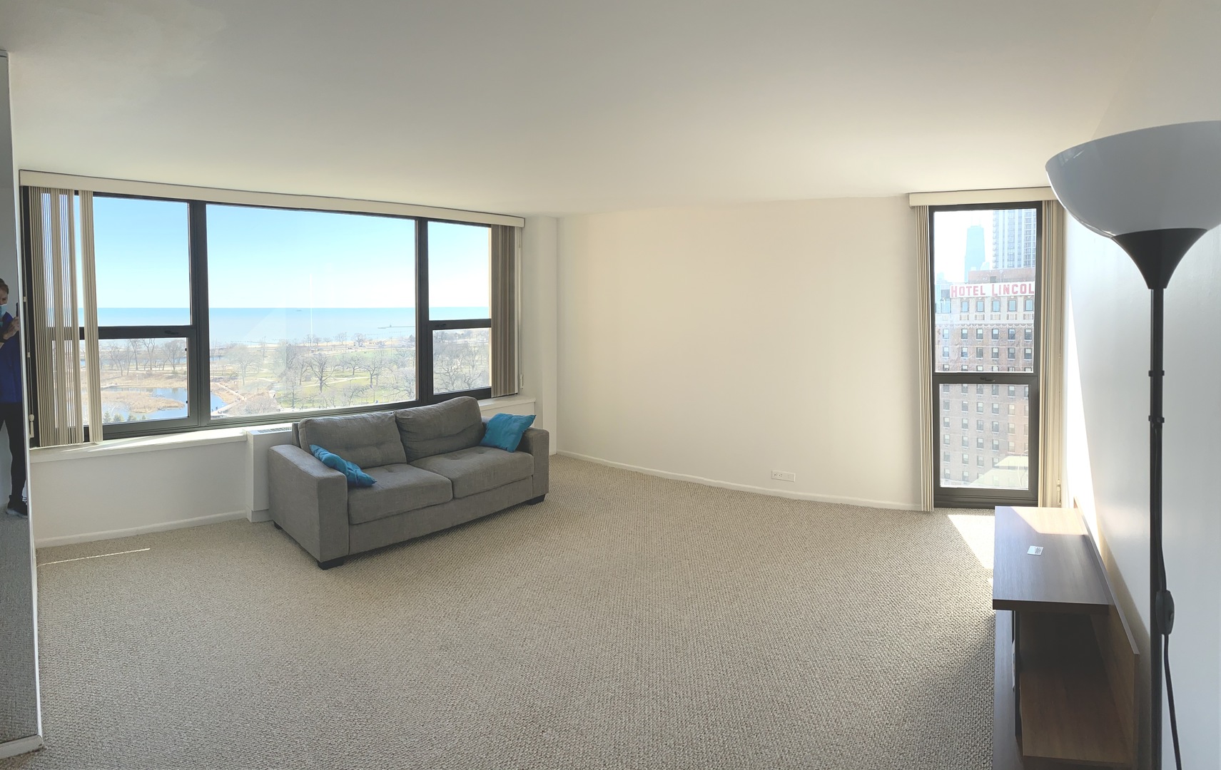 1850 N Clark Street Unit: 1608