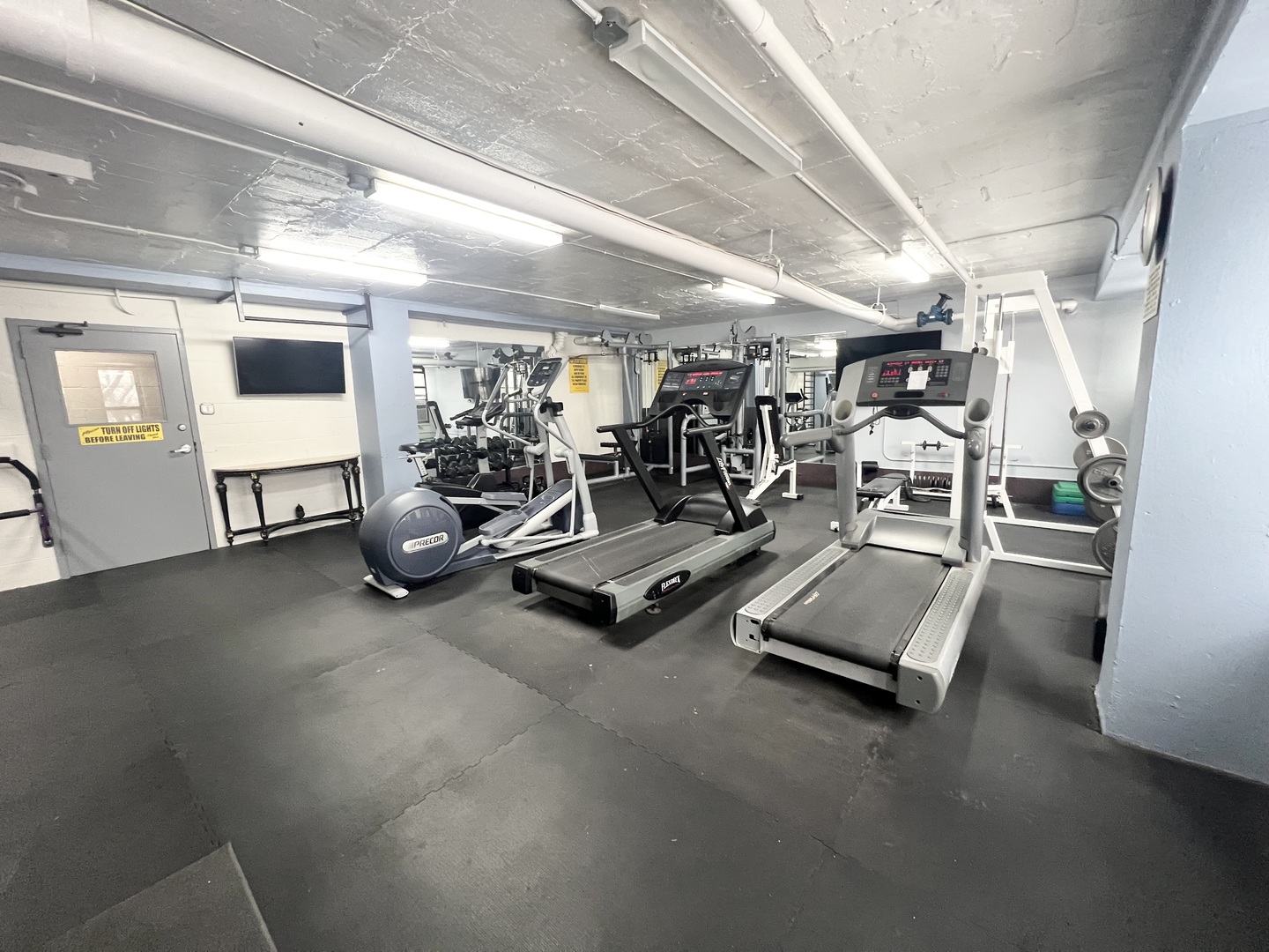 3410 N LAKE SHORE Drive Unit: 7D