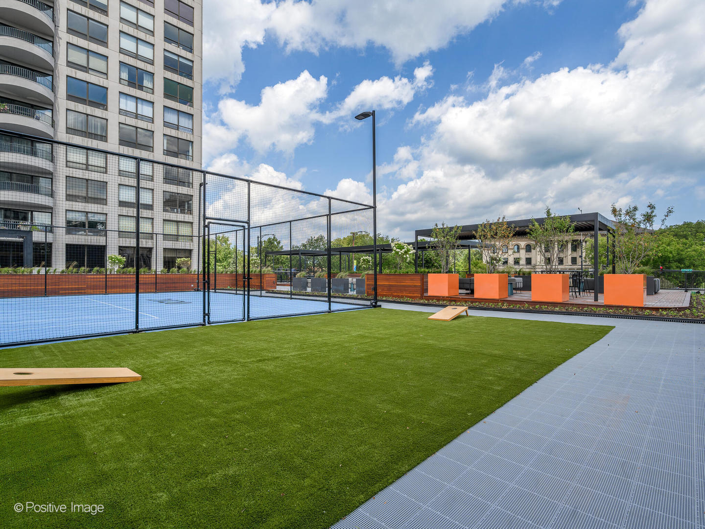 2020 N Lincoln Park West Unit: 35K