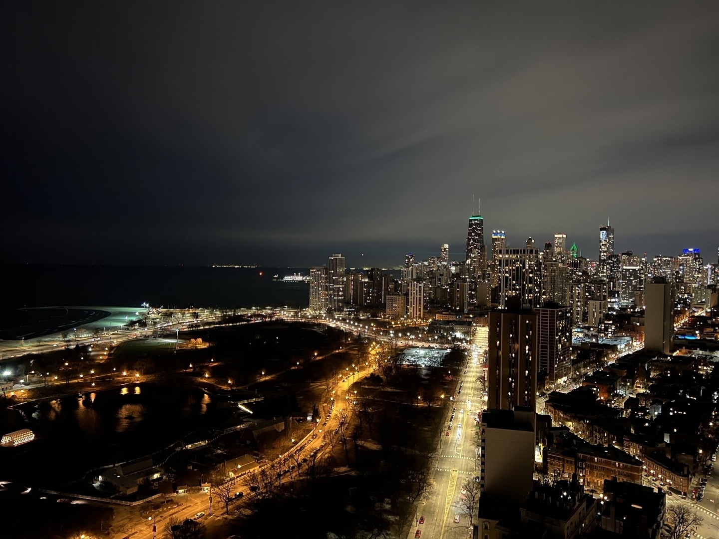 2020 N Lincoln Park West Unit: 35K