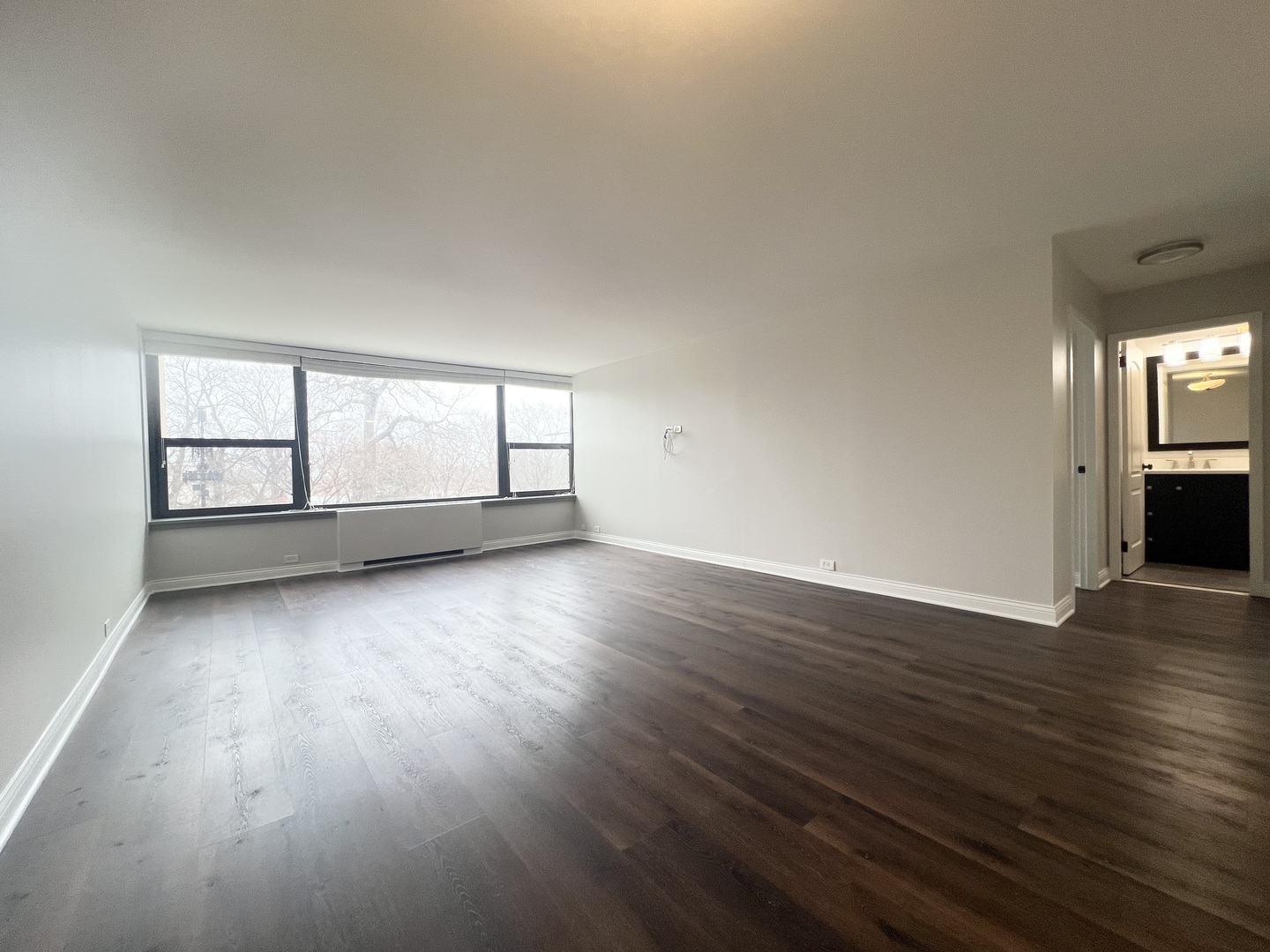 1850 N Clark Street Unit: 305