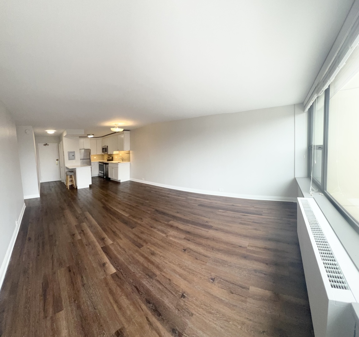 1850 N Clark Street Unit: 305