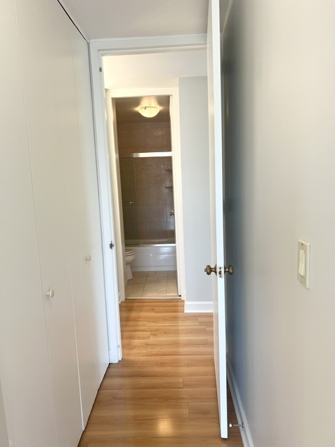 2020 N Lincoln Park West Unit: 4M