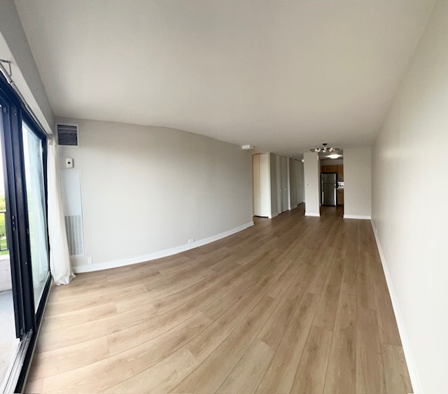 2020 N Lincoln Park West Unit: 13C