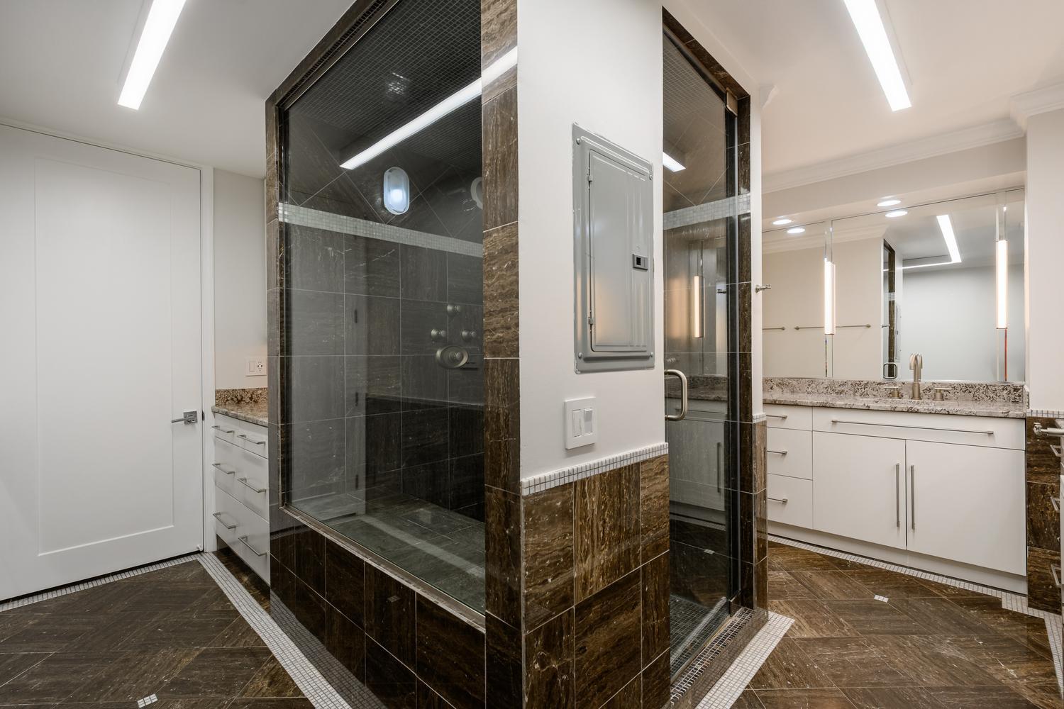 2020 N Lincoln Park West Unit: 38ML
