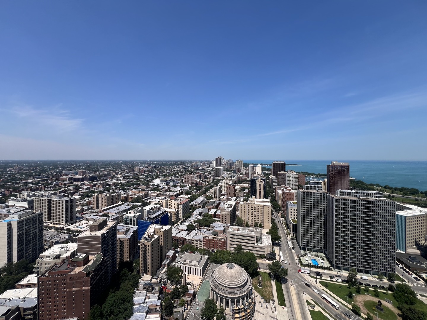 2650 N LAKEVIEW Avenue Unit: 3708