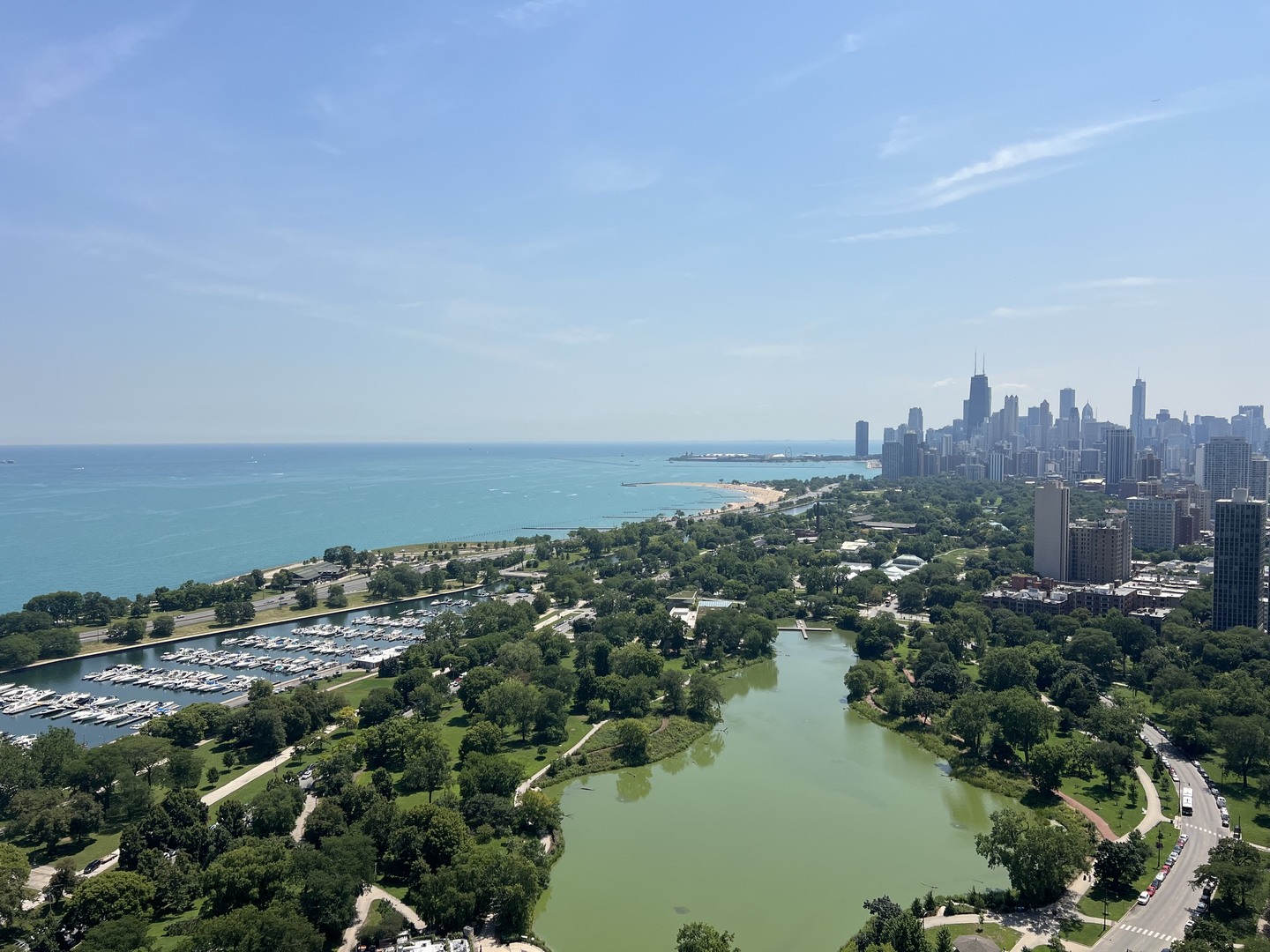 2650 N LAKEVIEW Avenue Unit: 3708