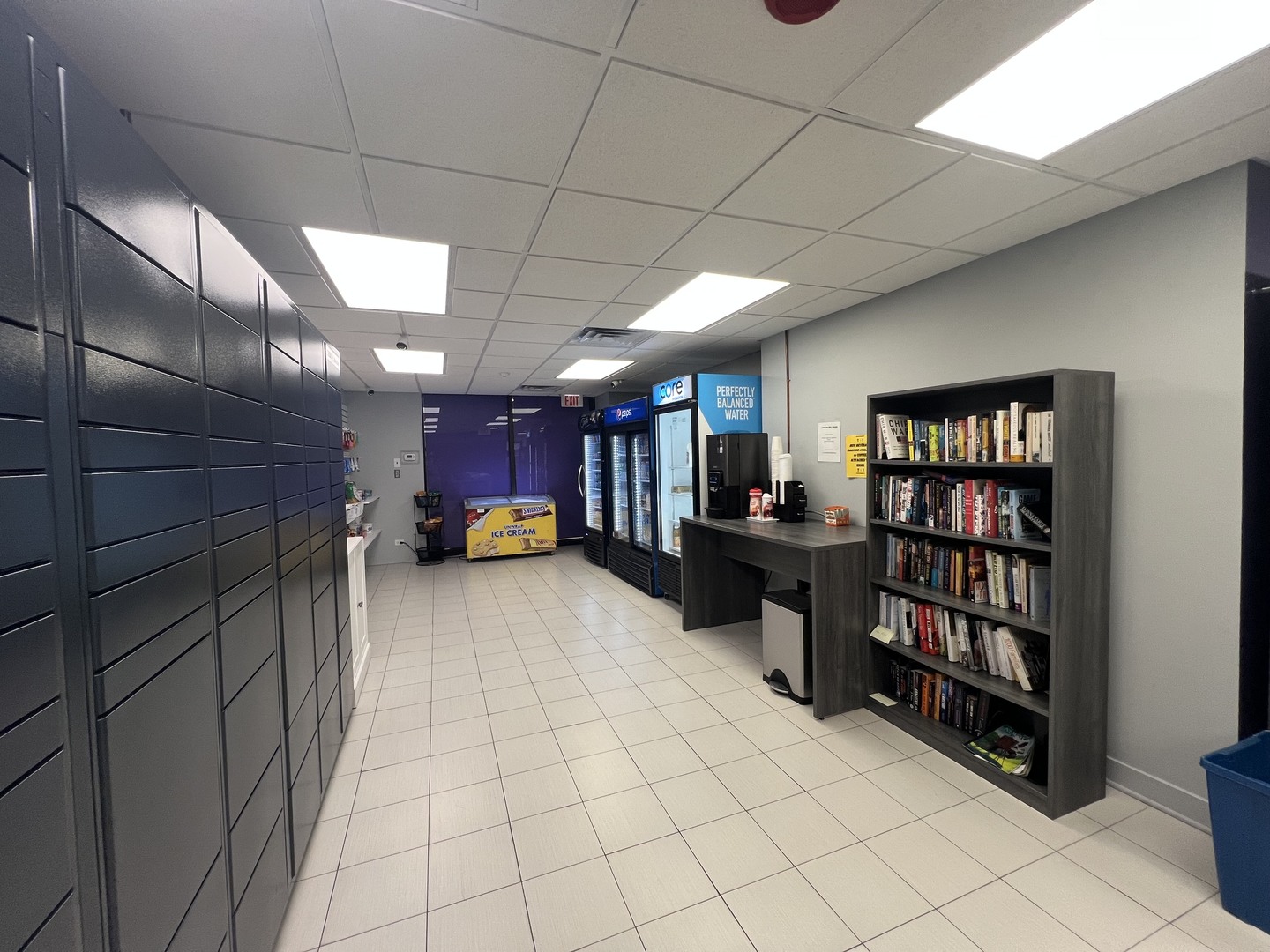 2650 N LAKEVIEW Avenue Unit: 3708
