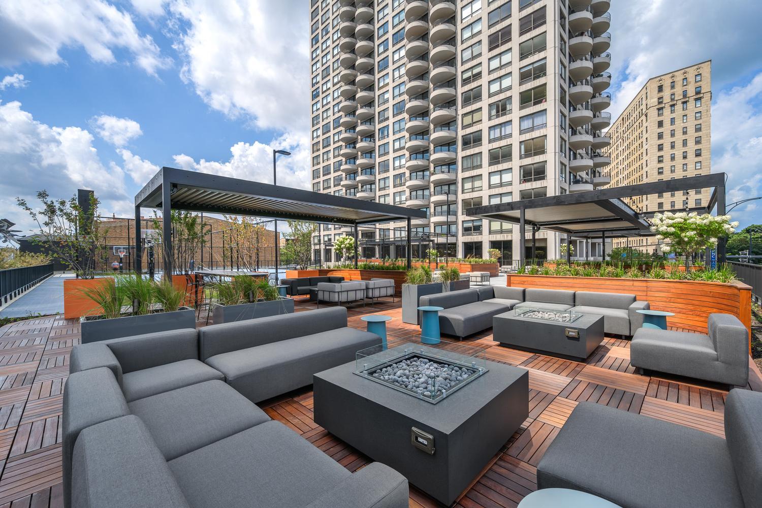 2020 N Lincoln Park W Unit: 28AB