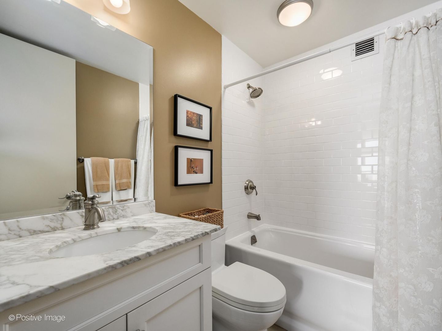 2020 N Lincoln Park W Unit: 28AB