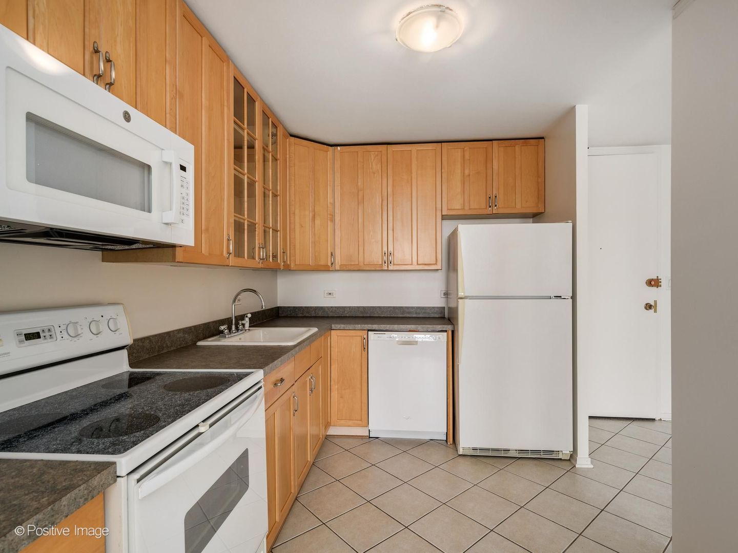 1660 N LA SALLE Drive Unit: 2809