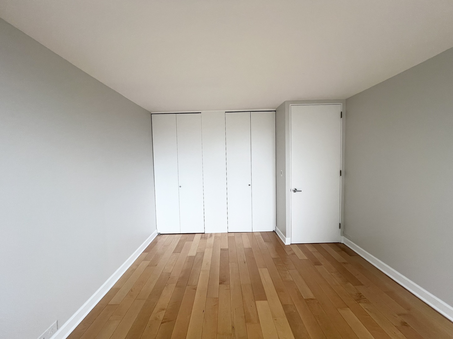 2020 N Lincoln Park West Unit: 15G