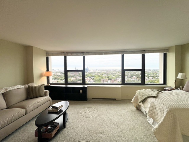 1850 N Clark Street Unit: 2104