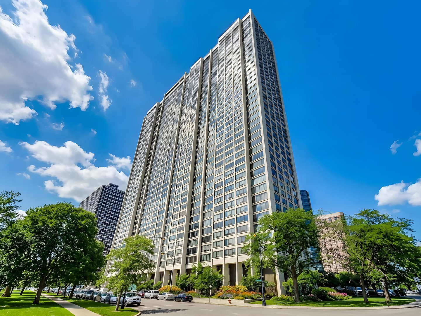 2800 N Lake Shore Drive Unit 1911 Chicago Il Us 60657 Mrd12783558