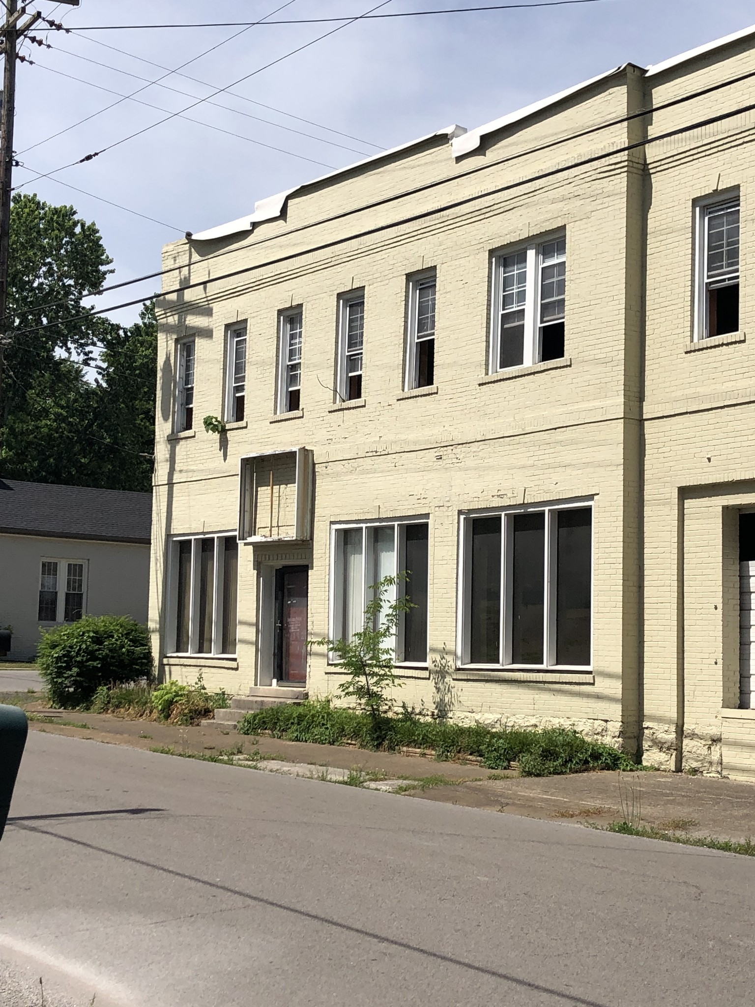 1122 S High St