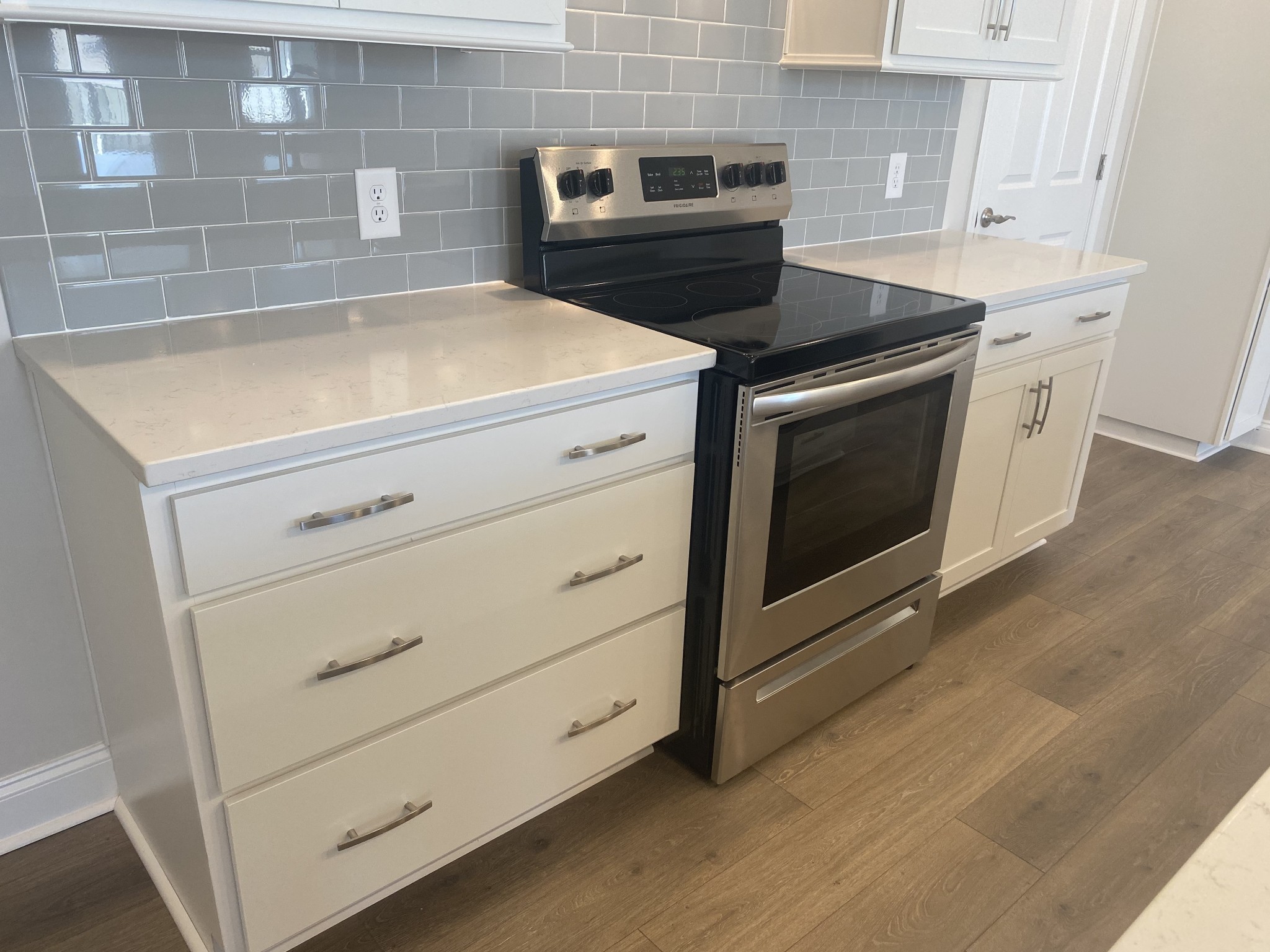 836 Goswell Dr Unit: 4