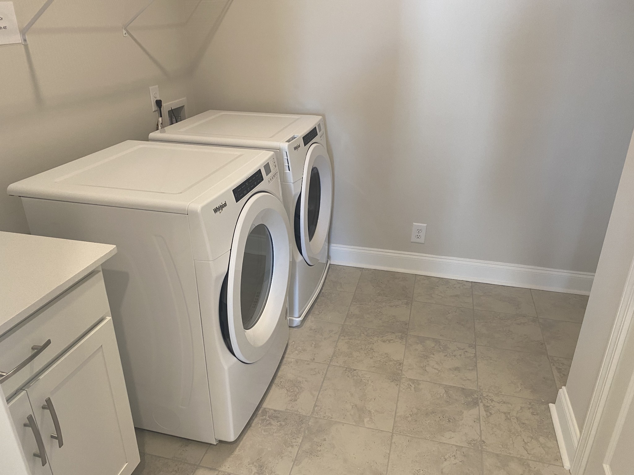 836 Goswell Dr Unit: 4