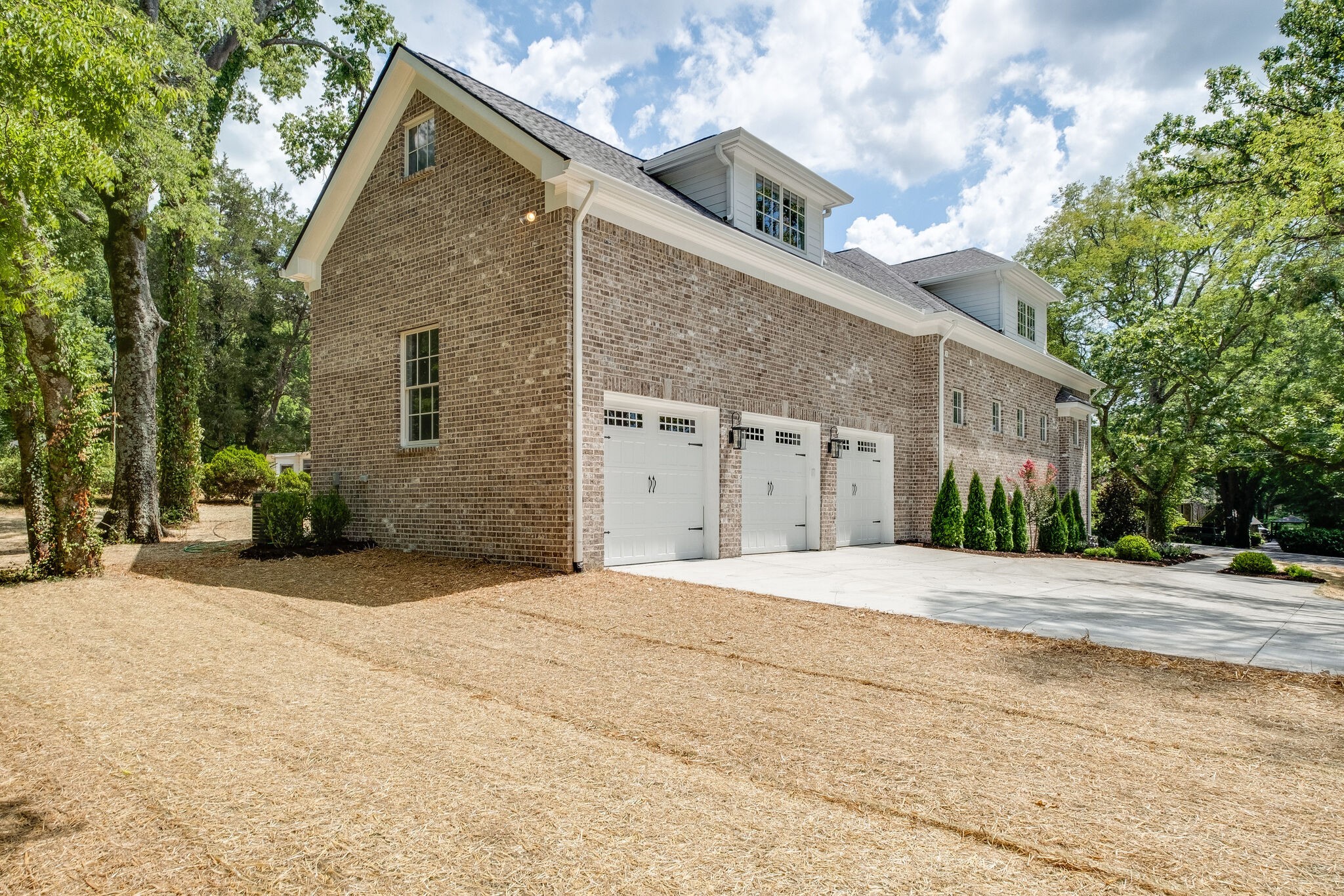 4220 Kirtland Rd