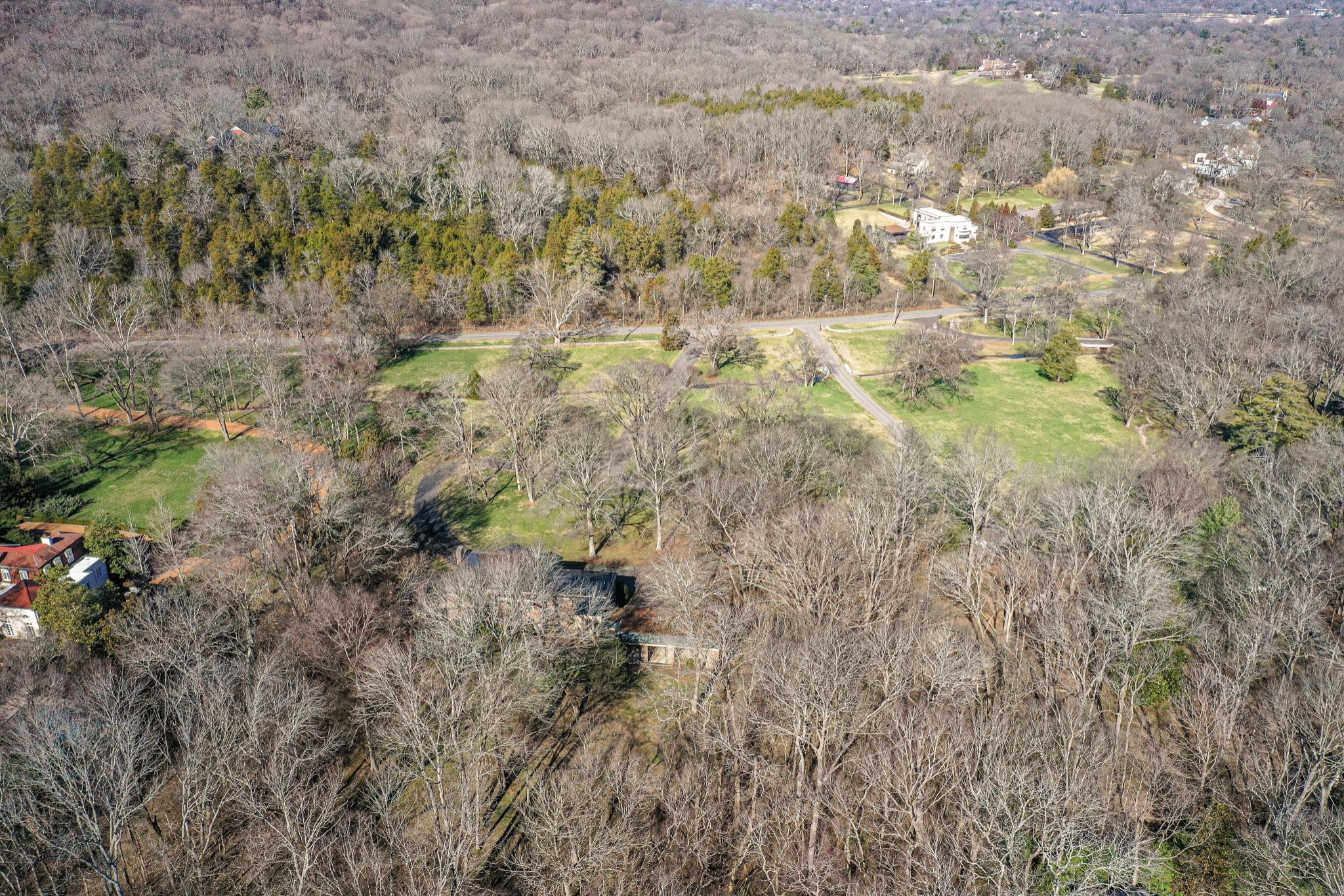1416 Chickering Rd